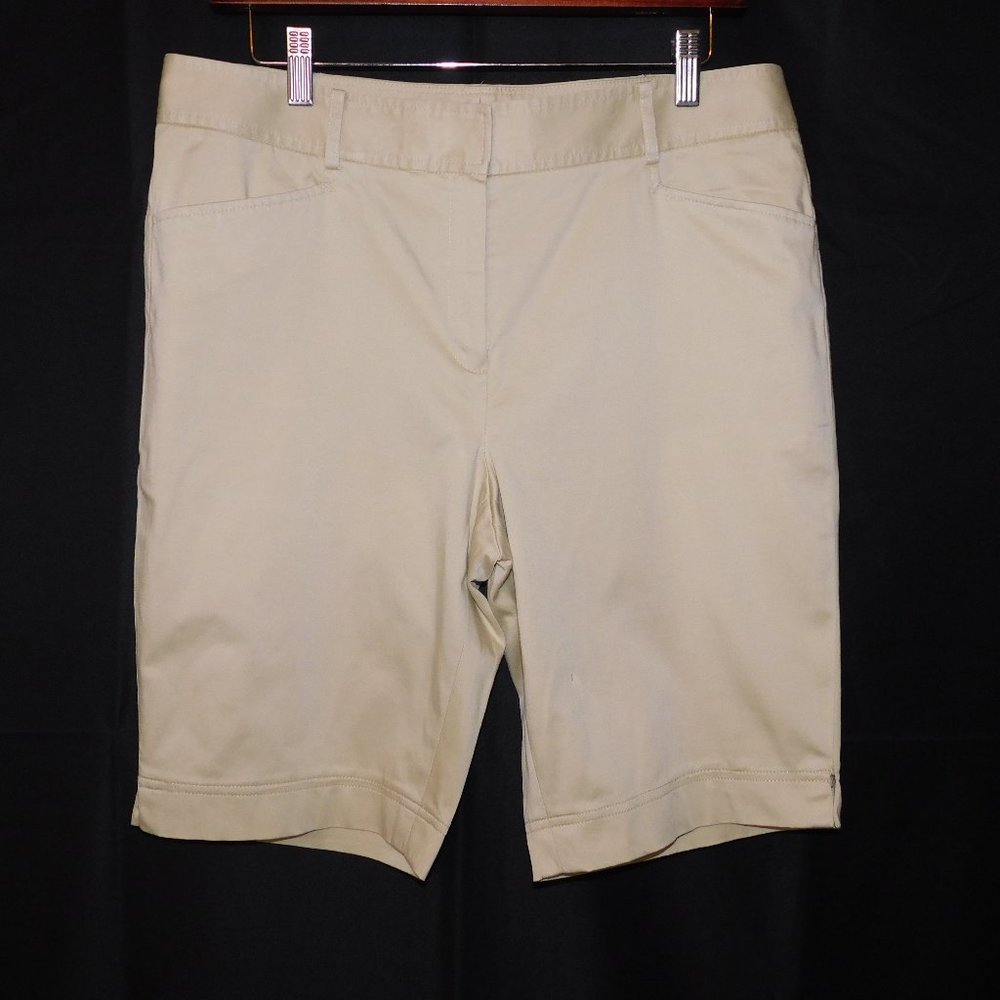 Lafayette 148 New York Ladies Size 10 Bermuda Shorts